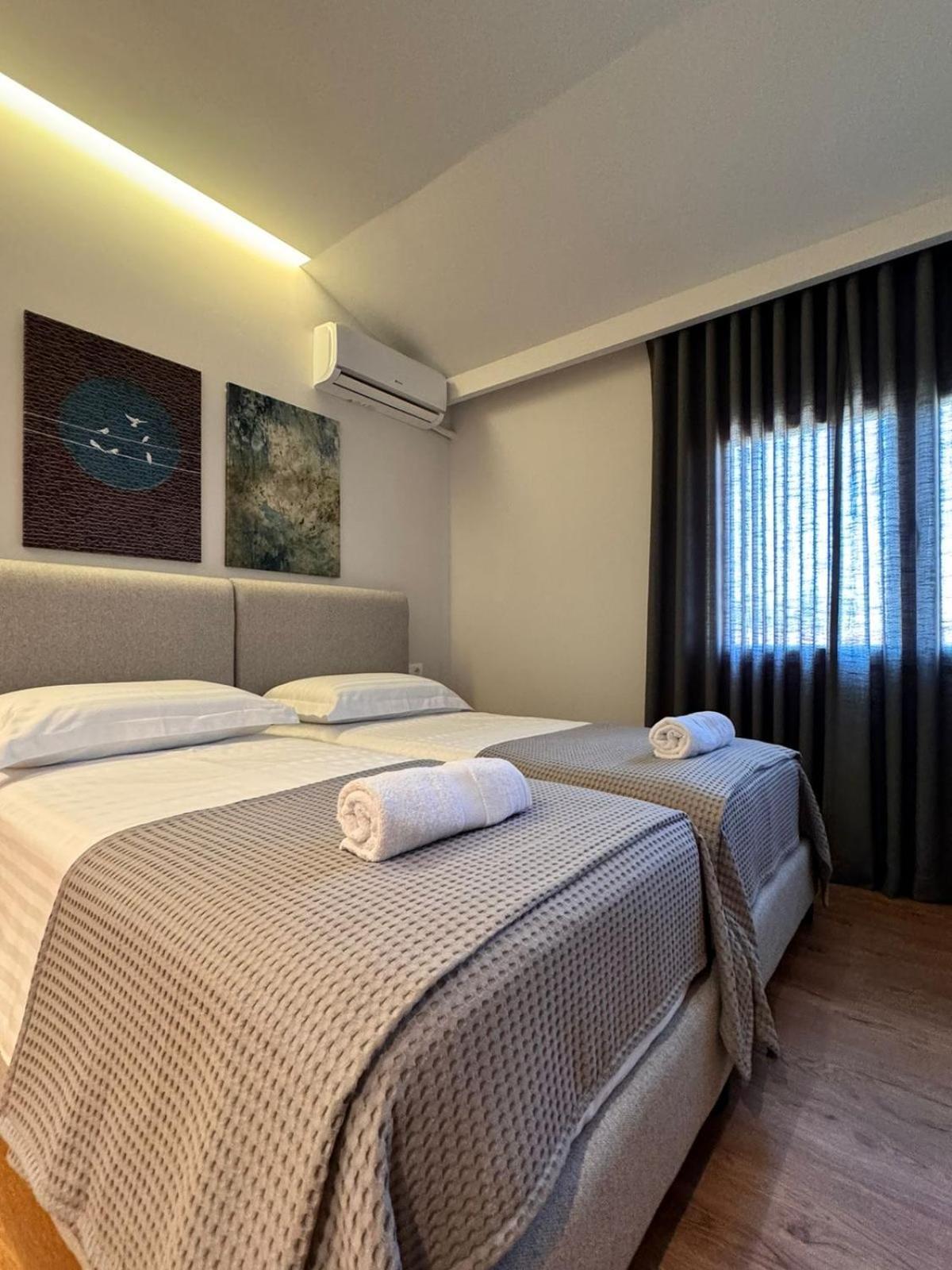 Izi Boutique Apartment ติรานา ภายนอก รูปภาพ