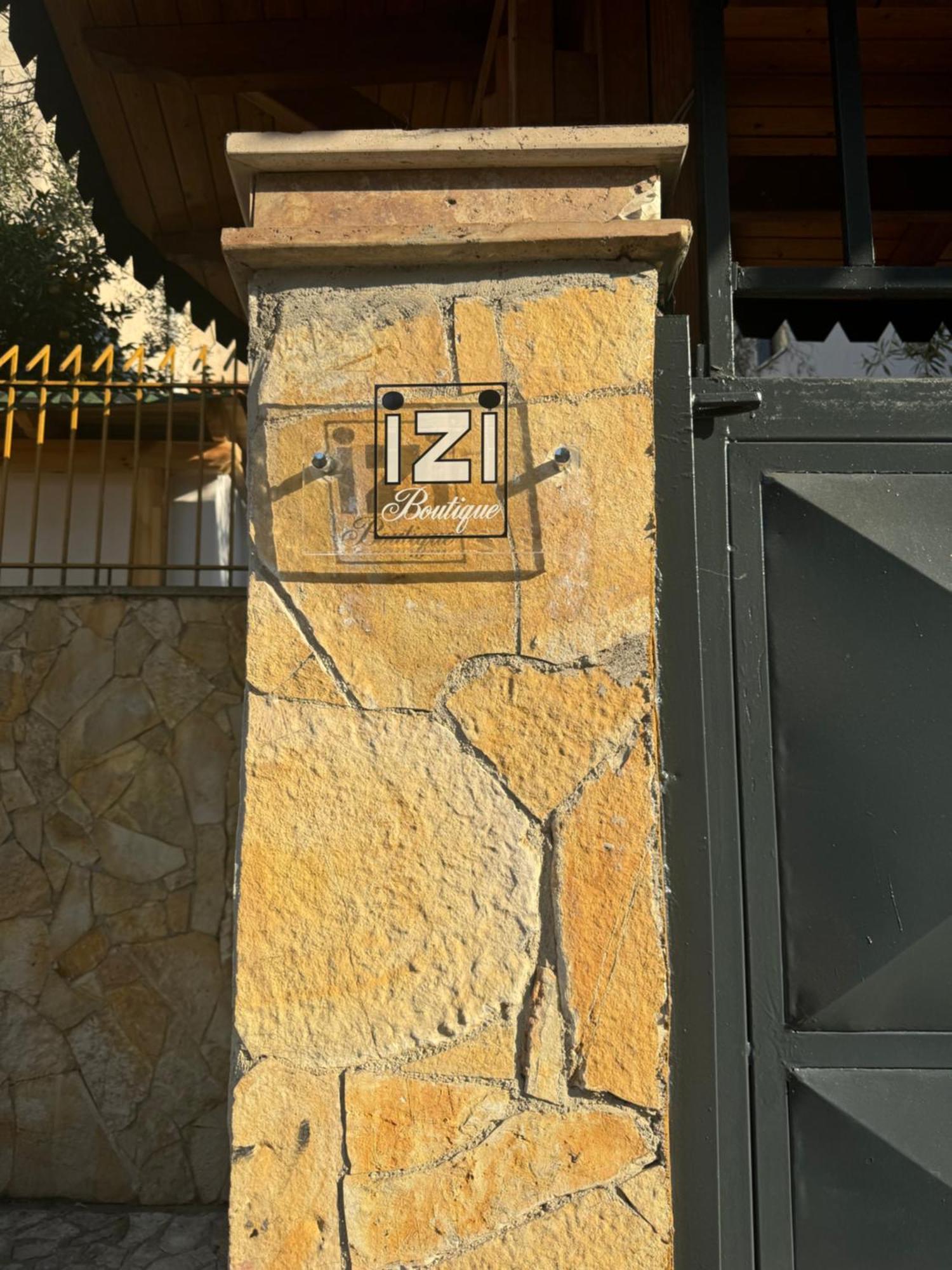 Izi Boutique Apartment ติรานา ภายนอก รูปภาพ